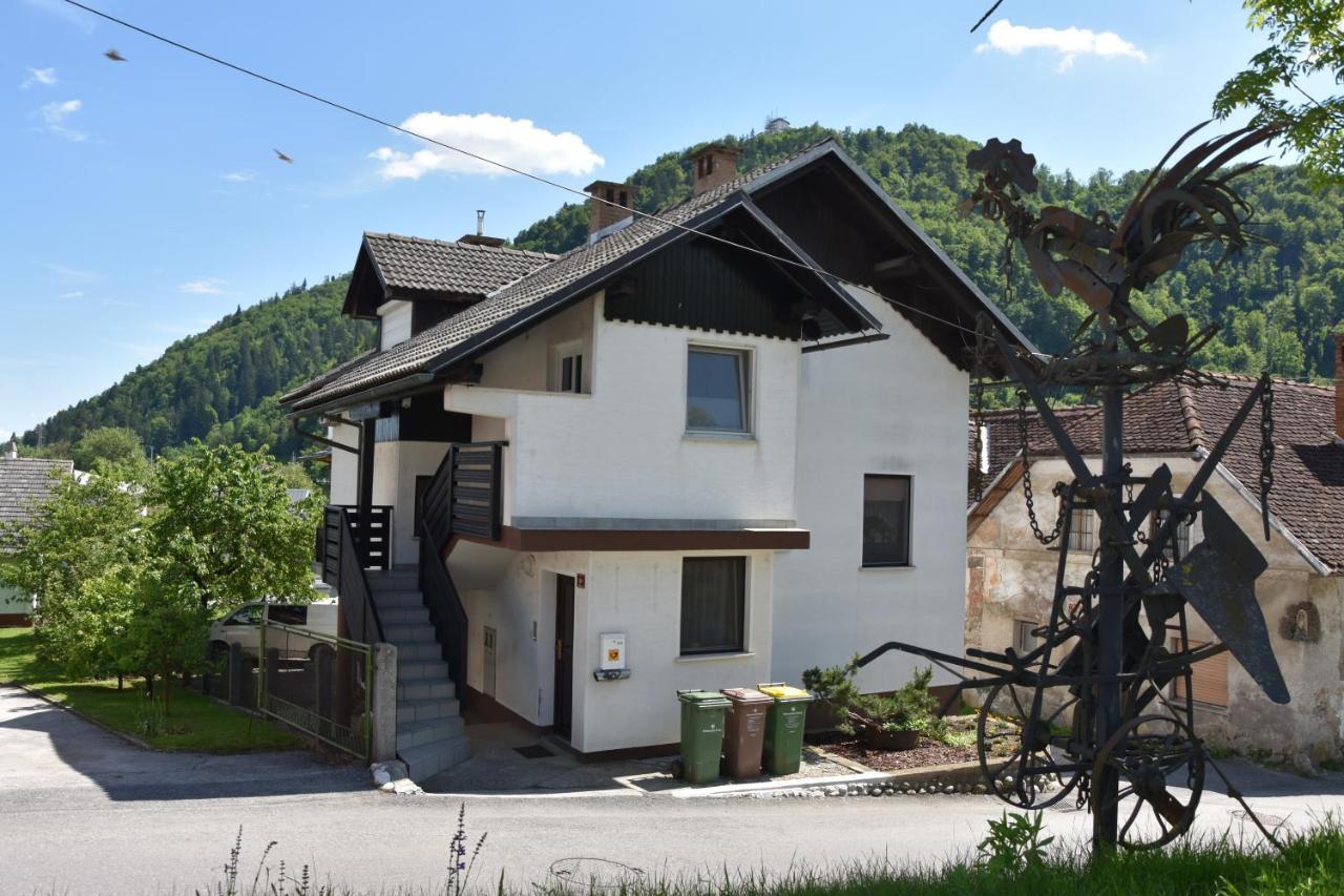 Apartment Kranj - Huge Terrace, Free P, Wi - Fi, Ac Exterior photo